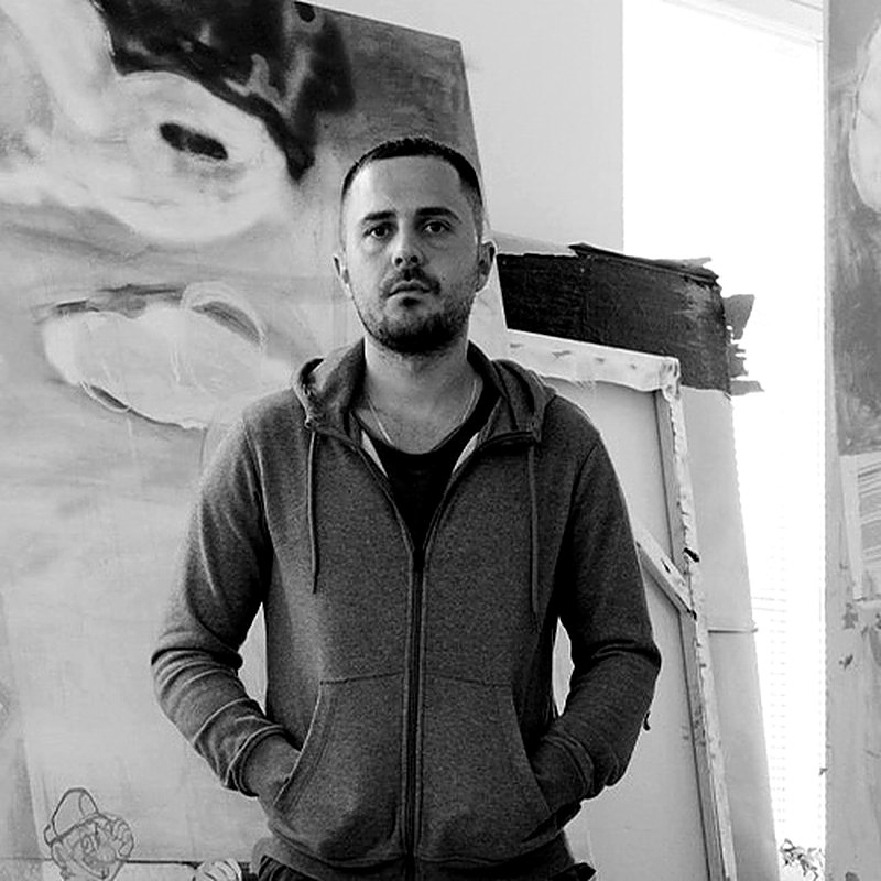 Mirza Čizmić, portrait in the studio